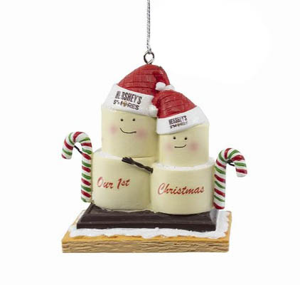 Item 102192 Hershey S'mores Couple Ornament