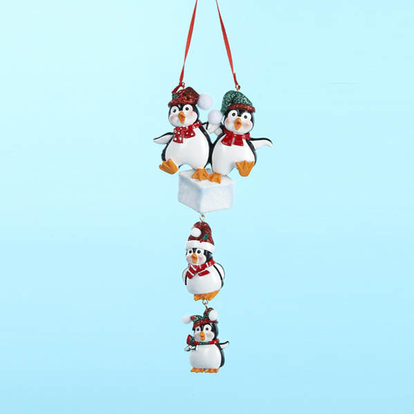 Item 105316 Penguin Family of Four Ornament