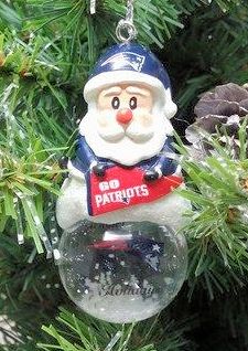 Item 141180 New England Patriots Santa Snow Globe Ornament