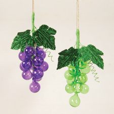 Item 177697 Purple/Green Bunch of Grapes Ornament