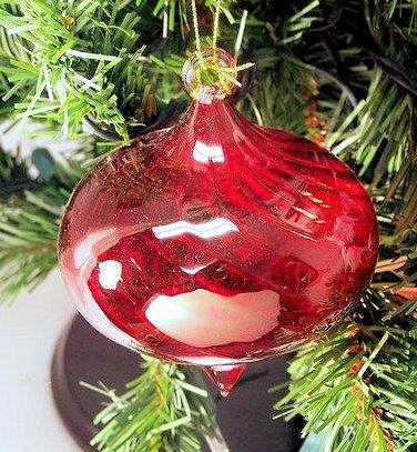 Item 186444 Christmas Red Onion Shape Ornament