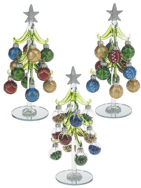 Item 254176 Medium Christmas Tree With Ornaments