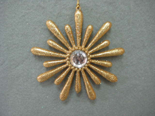 Item 302199 Gold Flower With Jewel Ornament