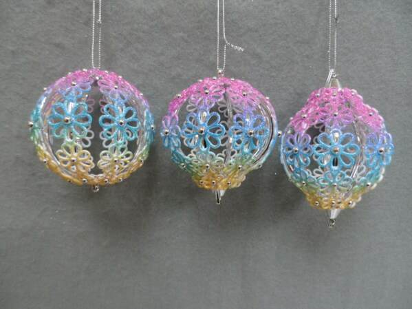 Item 303045 Silver/Rainbow Flower Ball/Onion/Finial Ornament