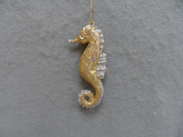 Item 303056 Champagne Gold/Silver Seahorse Ornament