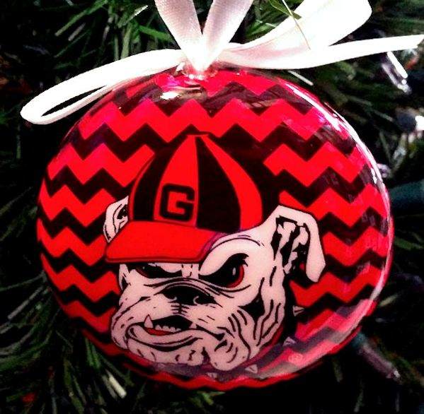 Item 416303 University of Georgia Bulldogs Chevron Ornament