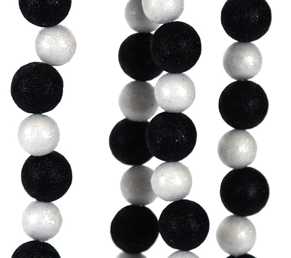 Item 483887 Black and White Ball Garland