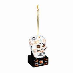 Item 420717 Cincinnati Bengals Sugar Skull Ornament