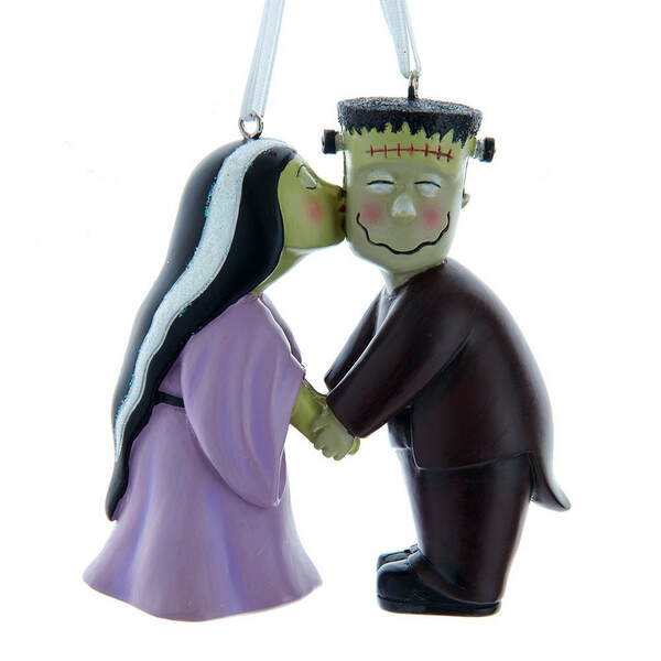 Item 100704 Monster Couple Kiss Ornament