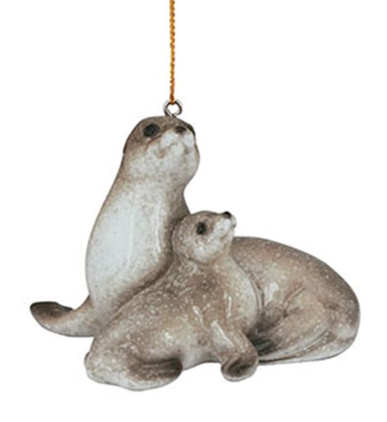 Item 108719 Seal With Baby Ornament