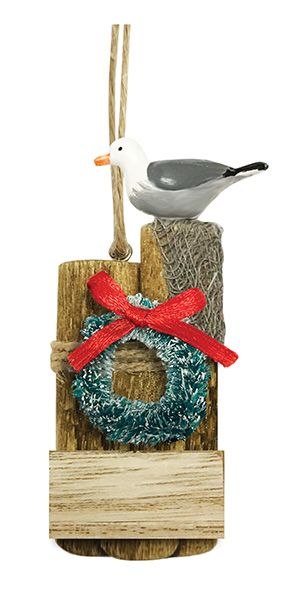 Item 109115 Seagull On Pilings With Wreath Ornament - Outer Banks