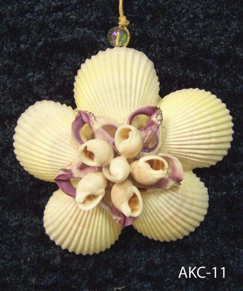 Item 115058 Cockle Blossom With Cut Cebu  Ornament