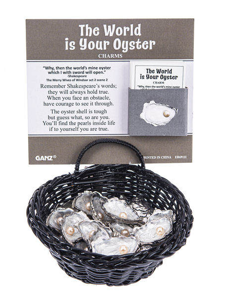 Item 260147 The World Is Your Oyster Charm