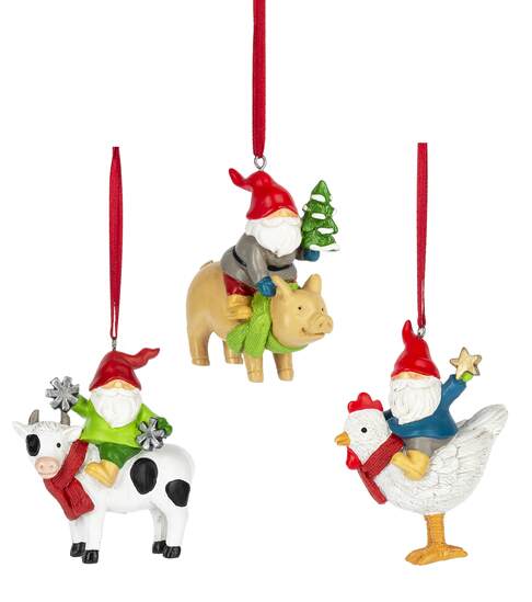 Item 261380 Gnome With Farm Animal Ornament