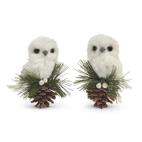 Item 281086 White Owl On Pinecone Ornament