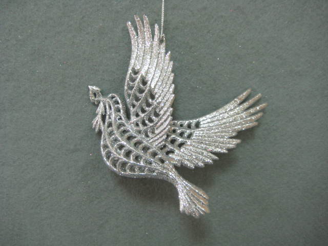 Item 302191 Silver Lattice Dove Ornament