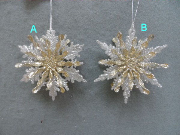 Item 303082 Champagne Silver/Champagne Gold Snowflake Ornament