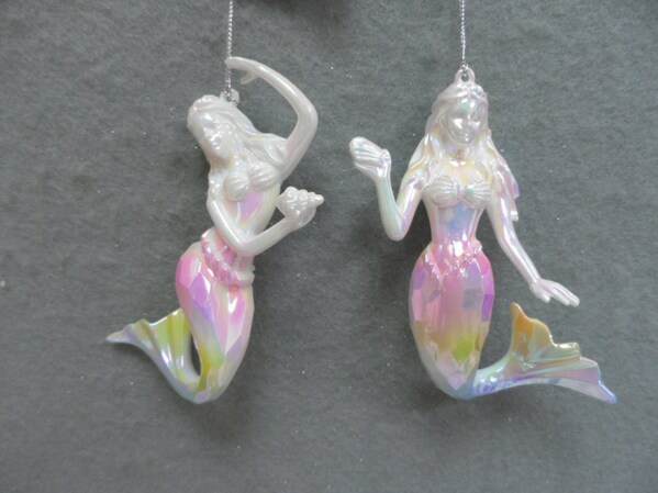 Item 303147 Rainbow Mermaid Ornament