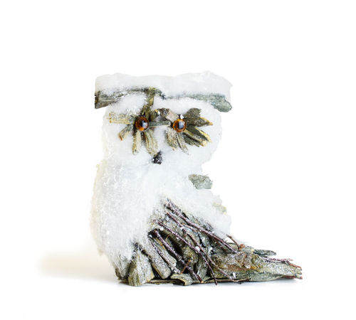 Item 340240 Driftwood Snow Covered Owl