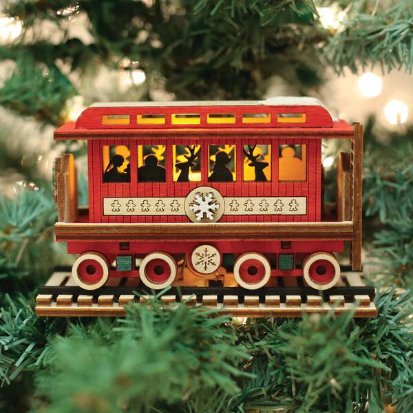 Item 425563 Passenger Car Elves Ornament