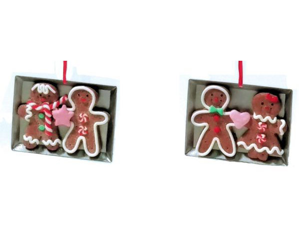 Item 431225 Gingerbread Couple Ornament