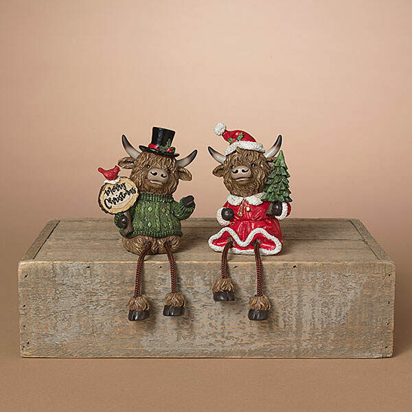 Item 431479 Holiday Highland Cow Shelf Sitter