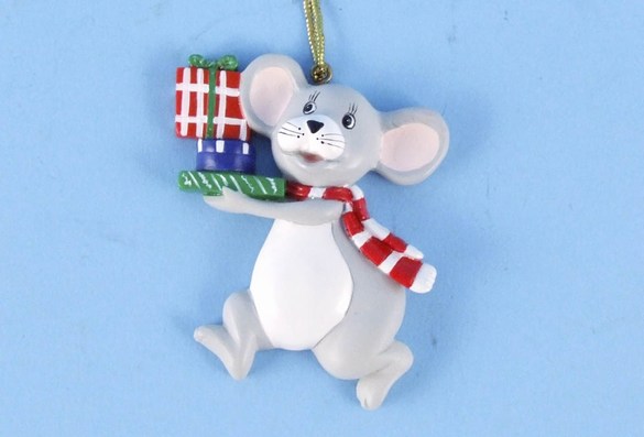Item 436842 Christmas Mouse Carrying Gifts Ornament