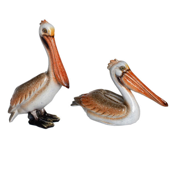 Item 519399 Pelican Figure