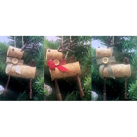 Item 568027 Cork Body Deer With Scarf Ornament