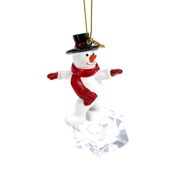 Item 833028 Snowman Standing On Ice Cube Ornament