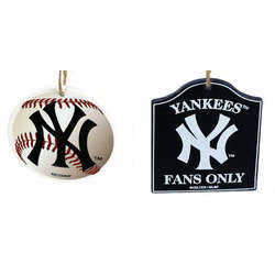 Item 141407 New York Yankees Baseball/Sign Ornament