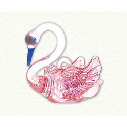 Item 186303 Pink Swan Ornament