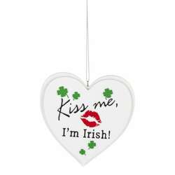Item 261007 Kiss Me Im Irish Ornament