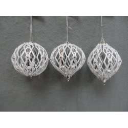 Item 303049 Silver/White Diamond Pattern Ball/Onion/Finial Ornament