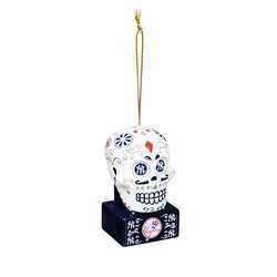 Item 420479 New York Yankees Sugar Skull Ornament