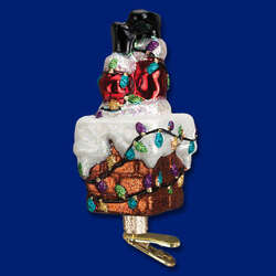 Item 425831 Oops Santa Stuck In Chimney With Christmas Lights Clip-On Ornament