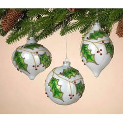 Item 431305 White Holly Onion/Ball/Finial Ornament