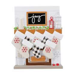 Item 459655 Fireplace Mantle Family Of 8 Ornament