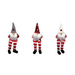 Item 505111 Holiday Gnome Shelf Sitter
