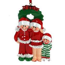 Item 525164 Christmas Eve Family of 3 Ornament