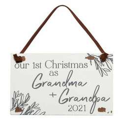 Item 609011 Grandma and Grandpa 2021 Chippy Ornament