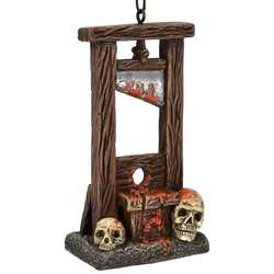 Item 685042 Guillotine Halloween Horror Spooky Ornament