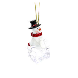 Item 833027 Snowman Sitting On Ice Cube Ornament